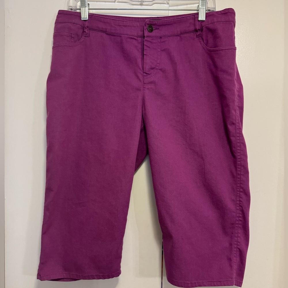 Nicole Miller, purple Bermuda shorts, size 10
